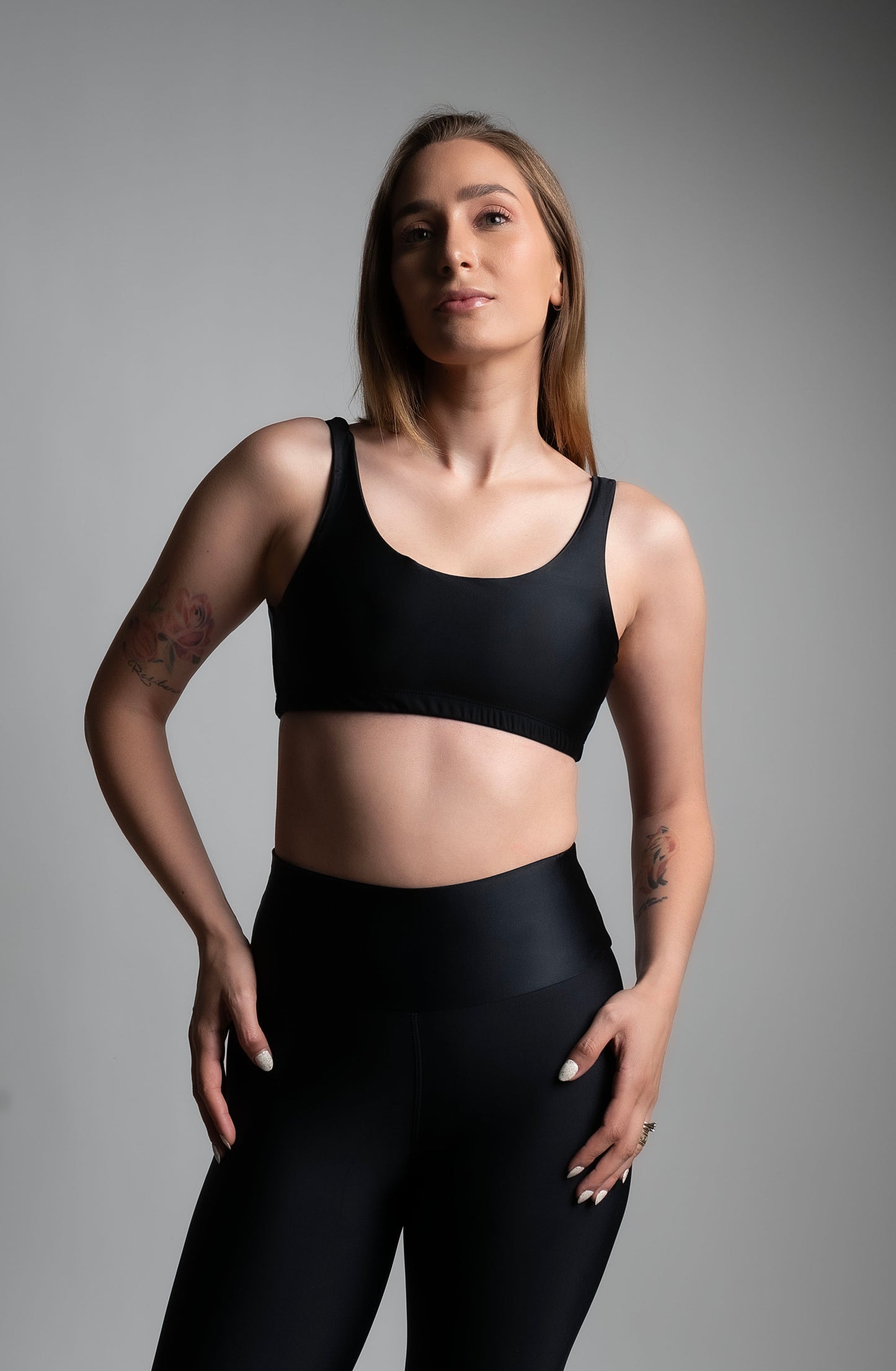 Top Corto Black Bloom